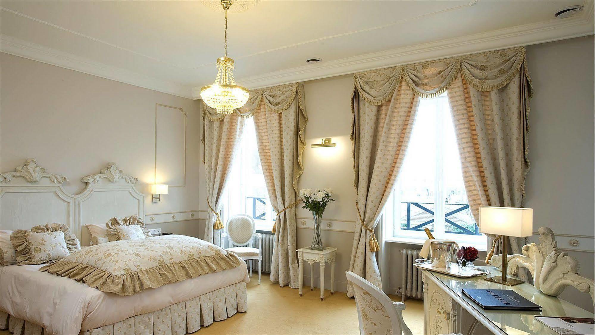Mercure Moulins Centre Hôtel de Paris Exterior foto
